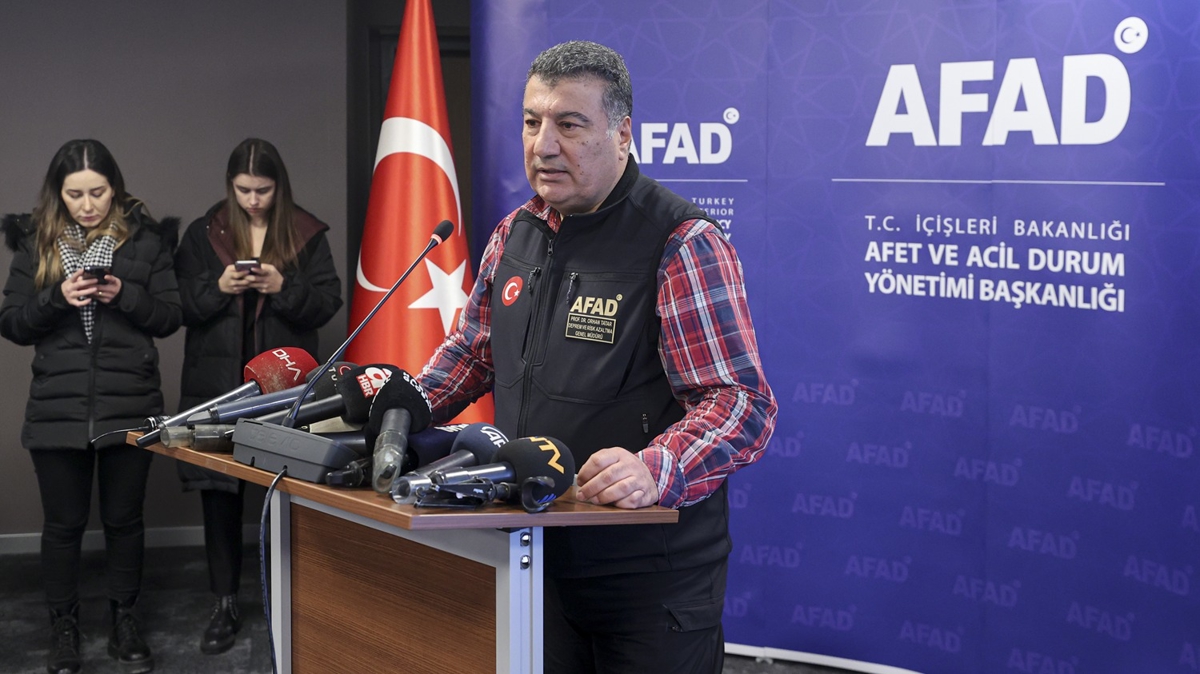 AFAD Deprem ve Risk Azaltma Genel Müdürü Tatar: Vatandaşlardan bizden gelen  bilgileri dikkate almalarını istiyoruz